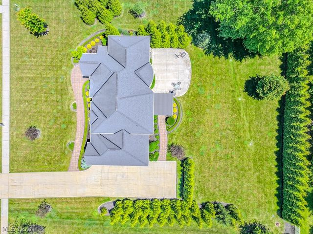 6300 Ox Ridge Trail, Highland Heights, OH 44143