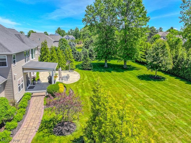 6300 Ox Ridge Trail, Highland Heights, OH 44143