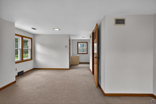 1922 N Kansas AVE, Topeka, KS 66608