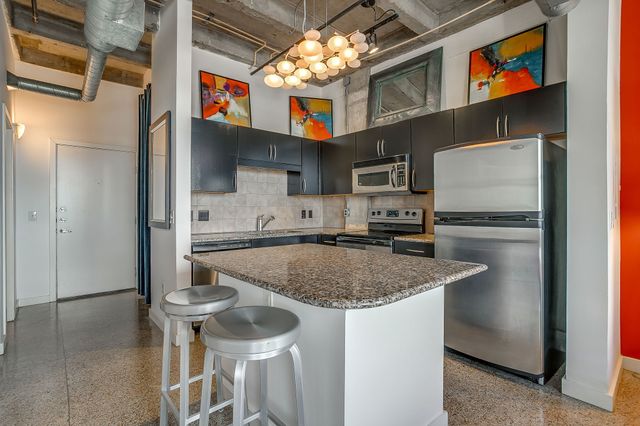 221 W Lancaster Avenue 11003, Fort Worth, TX 76102