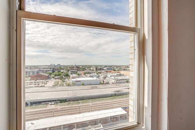 221 W Lancaster Avenue 11003, Fort Worth, TX 76102