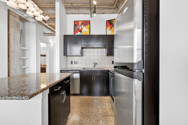 221 W Lancaster Avenue 11003, Fort Worth, TX 76102
