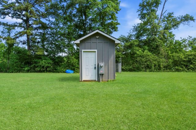 124 Old Hwy 146, Livingston, TX 77351