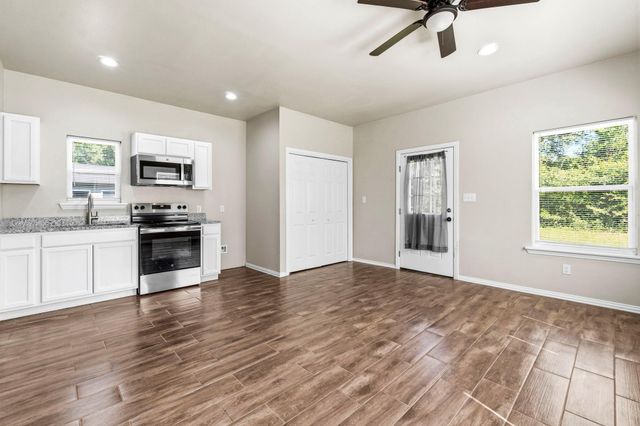 124 Old Hwy 146, Livingston, TX 77351