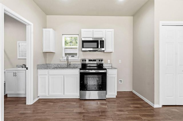 124 Old Hwy 146, Livingston, TX 77351