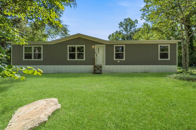 124 Old Hwy 146, Livingston, TX 77351