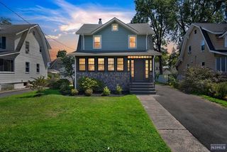 1293 Beaumont Avenue, Teaneck, NJ 07666
