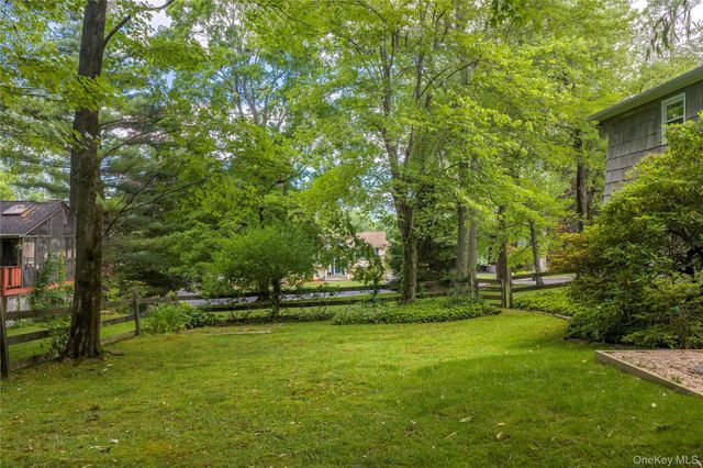 3207 Ronit Court, Yorktown Heights, NY 10598