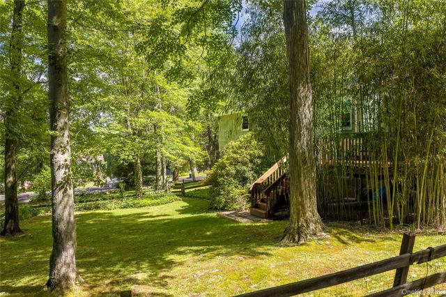 3207 Ronit Court, Yorktown Heights, NY 10598