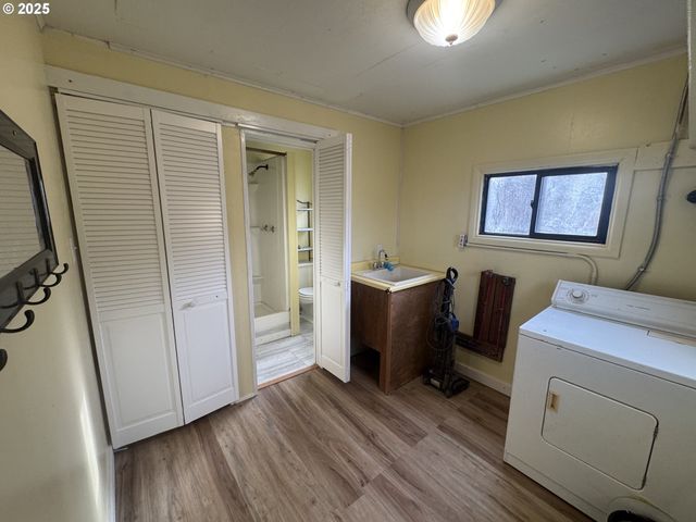 704 E HIGHWAY 82, Wallowa, OR 97885