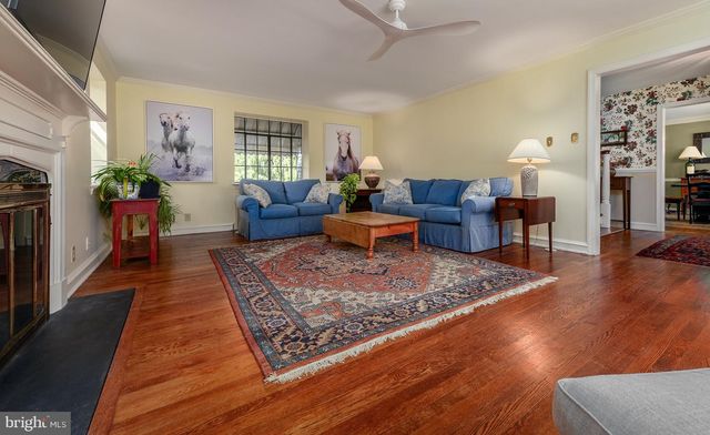 105 STRATFORD RD, Wallingford, PA 19086