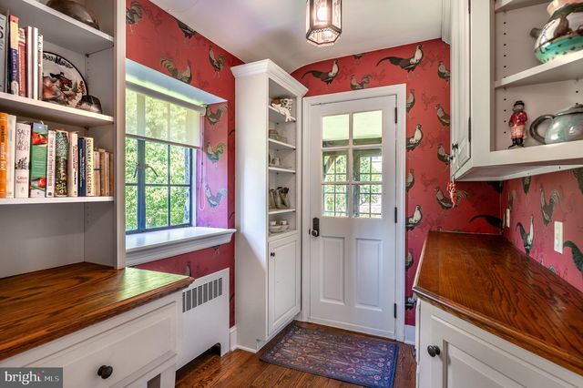 105 STRATFORD RD, Wallingford, PA 19086