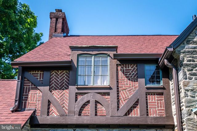 105 STRATFORD RD, Wallingford, PA 19086