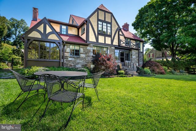 105 STRATFORD RD, Wallingford, PA 19086