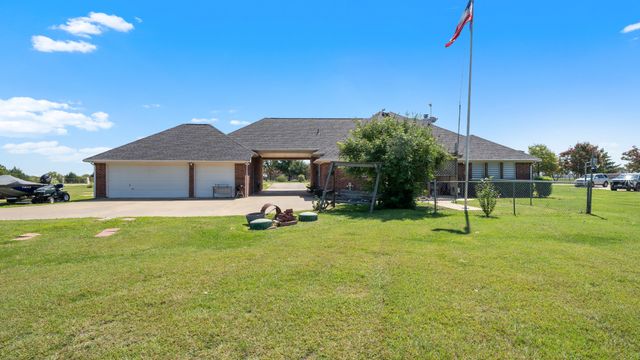 3099 Evergreen Drive, Kaufman, TX 75142
