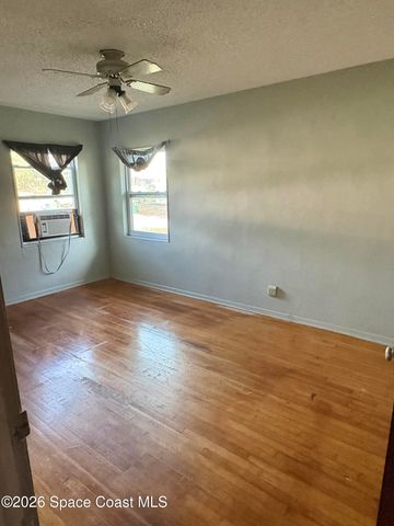 305 Live Oak Lane, Melbourne, FL 32935