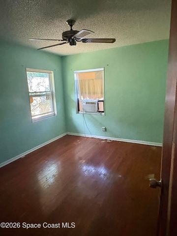 305 Live Oak Lane, Melbourne, FL 32935