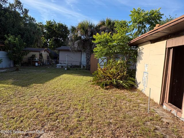 305 Live Oak Lane, Melbourne, FL 32935