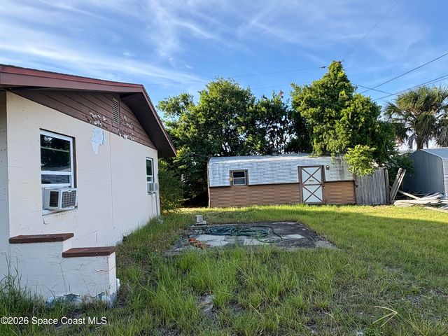 305 Live Oak Lane, Melbourne, FL 32935