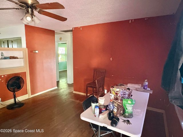 305 Live Oak Lane, Melbourne, FL 32935