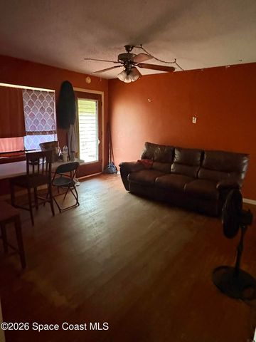 305 Live Oak Lane, Melbourne, FL 32935