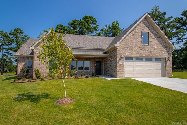 2115 Sable Oaks, Bryant, AR 72022
