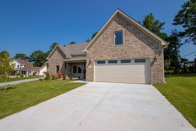 2115 Sable Oaks, Bryant, AR 72022