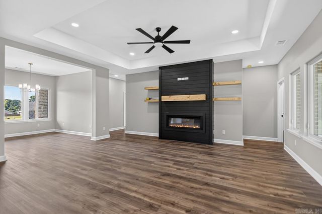 2115 Sable Oaks, Bryant, AR 72022