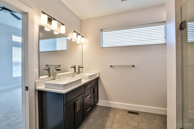 3506 Madison Park Avenue, Cincinnati, OH 45209