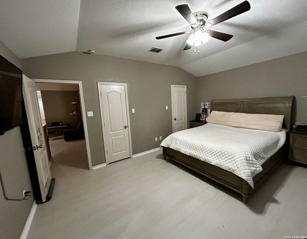 148 Eagle Vail, San Antonio, TX 78258