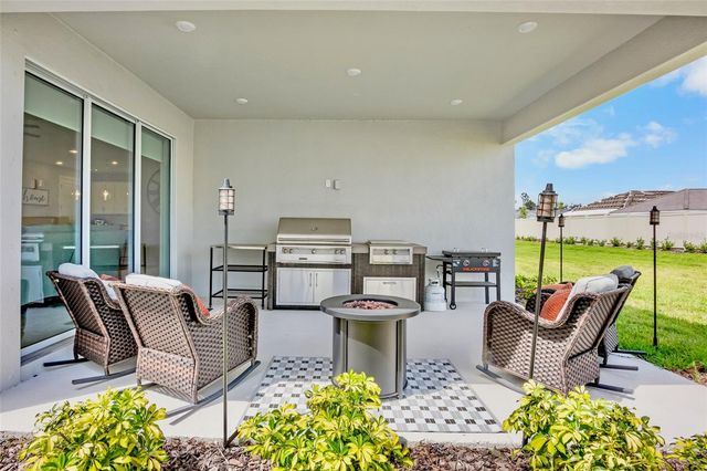 5249 SAVINO CIRCLE, Palmetto, FL 34221