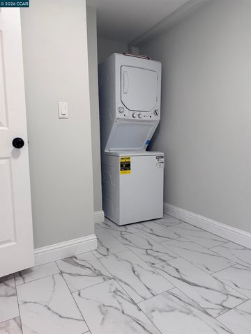 924 7Th St, Richmond, CA 94801