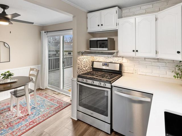 2837 Hampshire Avenue S, Saint Louis Park, MN 55426