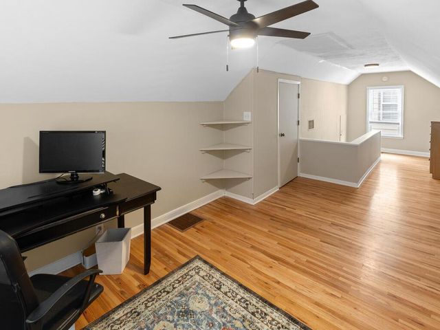 2837 Hampshire Avenue S, Saint Louis Park, MN 55426