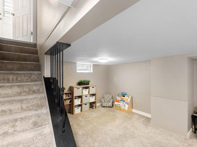 2837 Hampshire Avenue S, Saint Louis Park, MN 55426