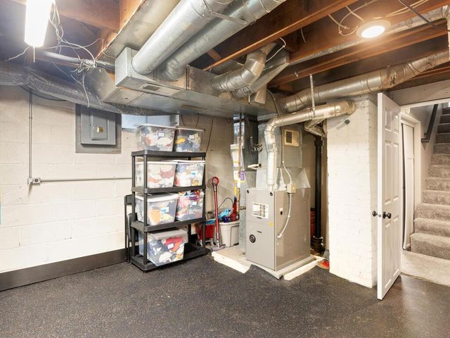 2837 Hampshire Avenue S, Saint Louis Park, MN 55426