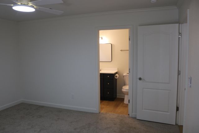 170 Hawthorne Dr., Hattiesburg, MS 39402