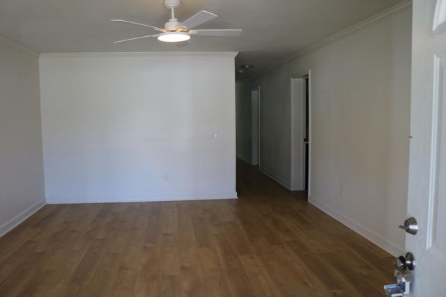 170 Hawthorne Dr., Hattiesburg, MS 39402