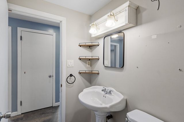 257 Spruce St, Leominster, MA 01453