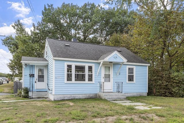 257 Spruce St, Leominster, MA 01453