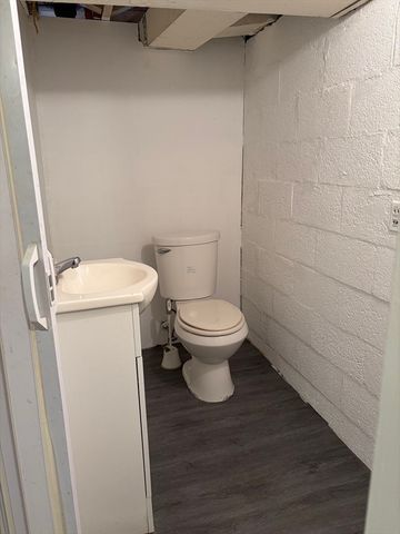 257 Spruce St, Leominster, MA 01453