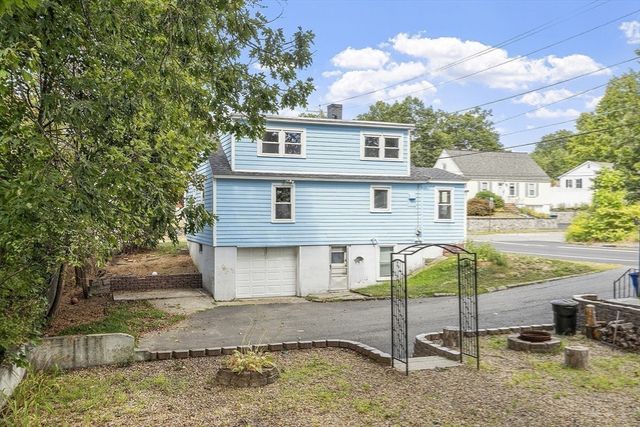 257 Spruce St, Leominster, MA 01453