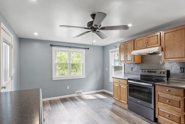 257 Spruce St, Leominster, MA 01453