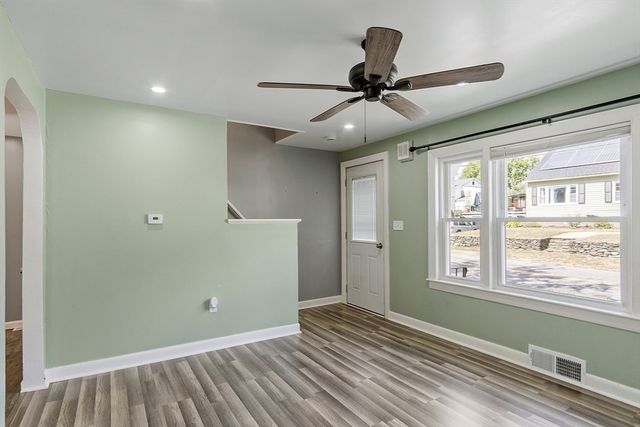 257 Spruce St, Leominster, MA 01453