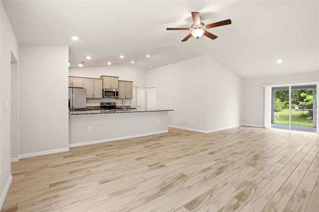 1024 NE 33RD LANE, Cape Coral, FL 33909