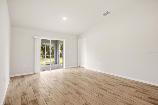 1024 NE 33RD LANE, Cape Coral, FL 33909