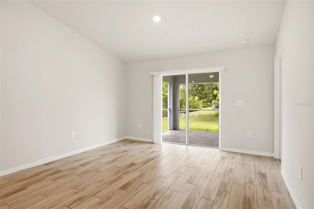 1024 NE 33RD LANE, Cape Coral, FL 33909