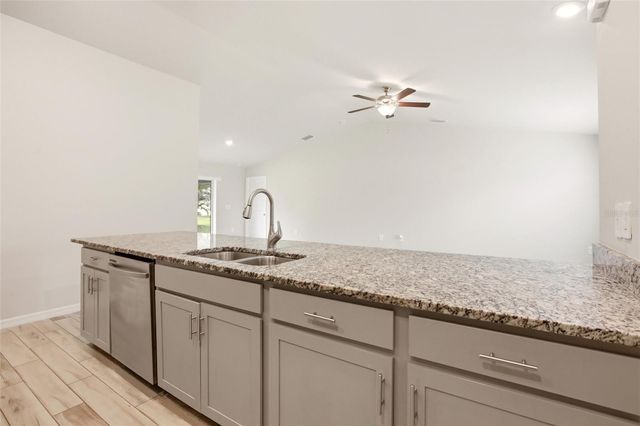 1024 NE 33RD LANE, Cape Coral, FL 33909