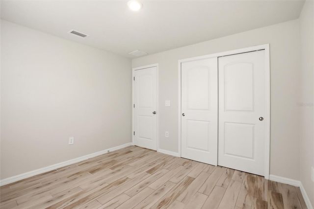 1024 NE 33RD LANE, Cape Coral, FL 33909