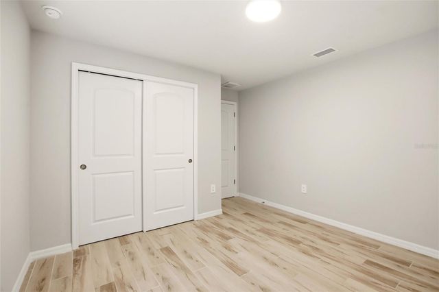 1024 NE 33RD LANE, Cape Coral, FL 33909